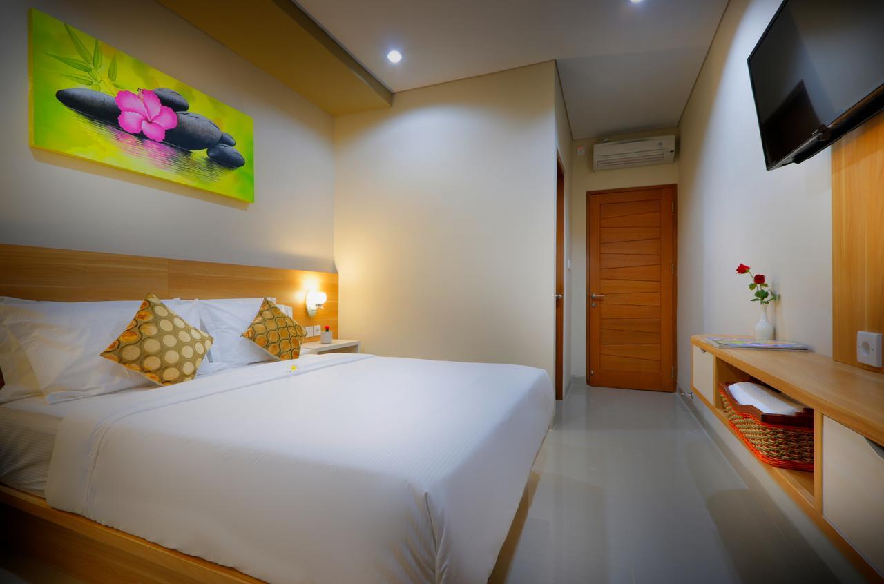 Iconic Bali Living Bed and Breakfast Denpasar Eksteriør billede